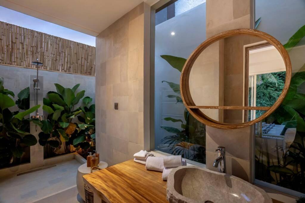Villa White Lotus By Balisuperhost 乌布 外观 照片